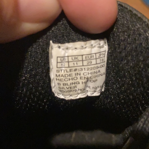 New Gap Kids Silver High Top Tennis Shoes. Size 12 - Picture 5 of 5